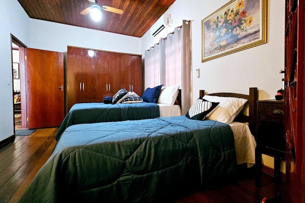チラデンテス Casa Dos Coelhos, 750M Do Centro, Ate 12 Pessoasヴィラ エクステリア 写真